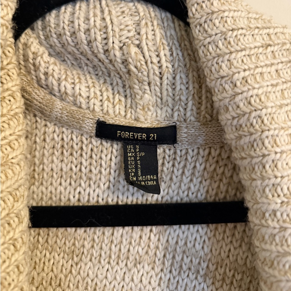Forever 21 Pattern Cardigan - size small - Picture 6 of 8